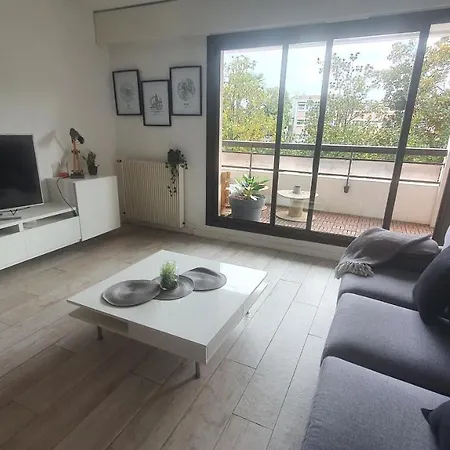 Le Sperata - Bel Appartement En Centre Ville Avec 2 Chambres, Terrasse Et Parking Pau Buitenkant foto