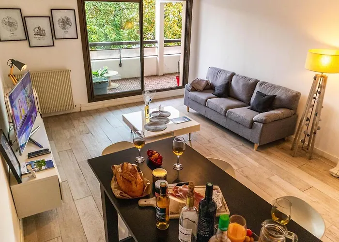 Le Sperata - Bel Appartement En Centre Ville Avec 2 Chambres, Terrasse Et Parking